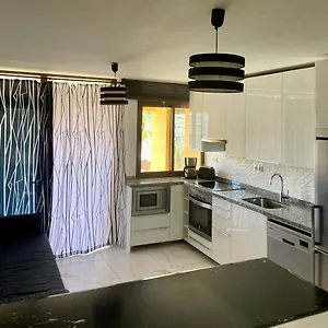 Pueblo Canario For 6 Persons! Playa Feñabe